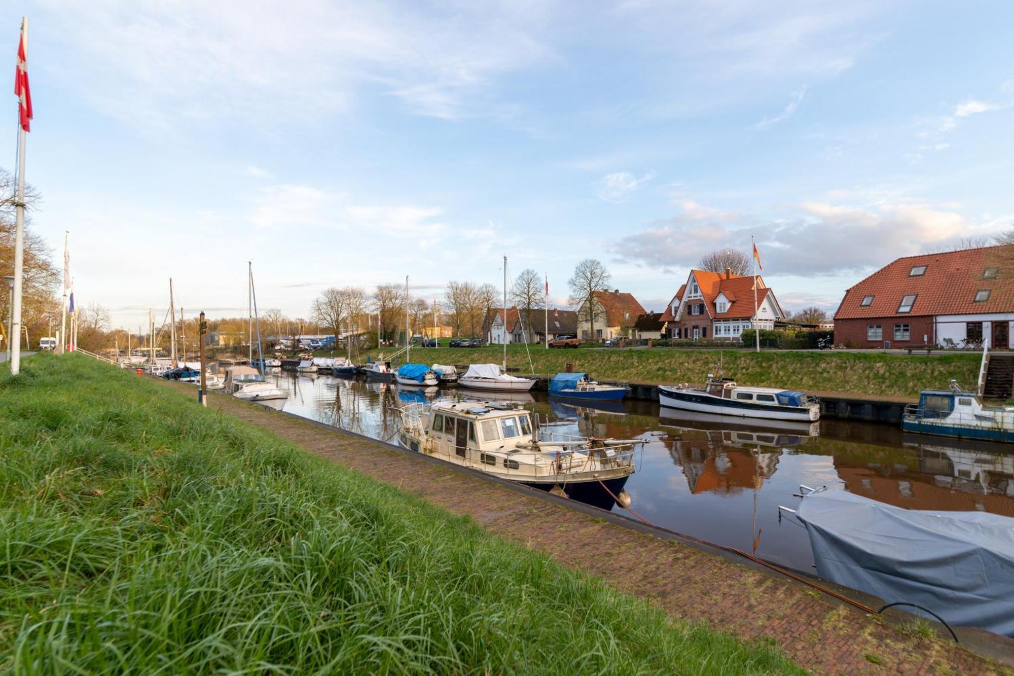 Villarosa Wilhelmshaven Exterior photo